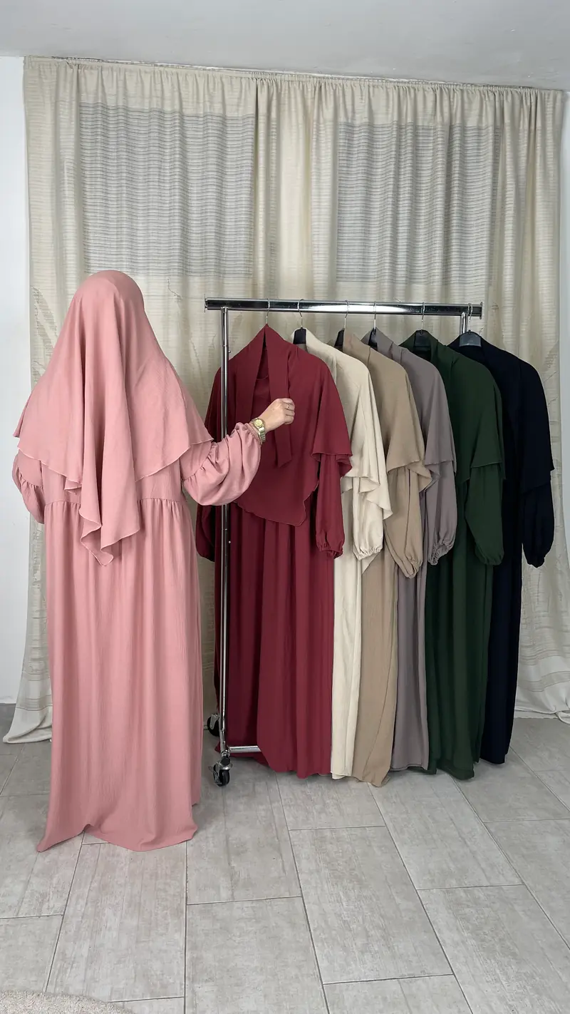 Abaya Houria con hijab jazz