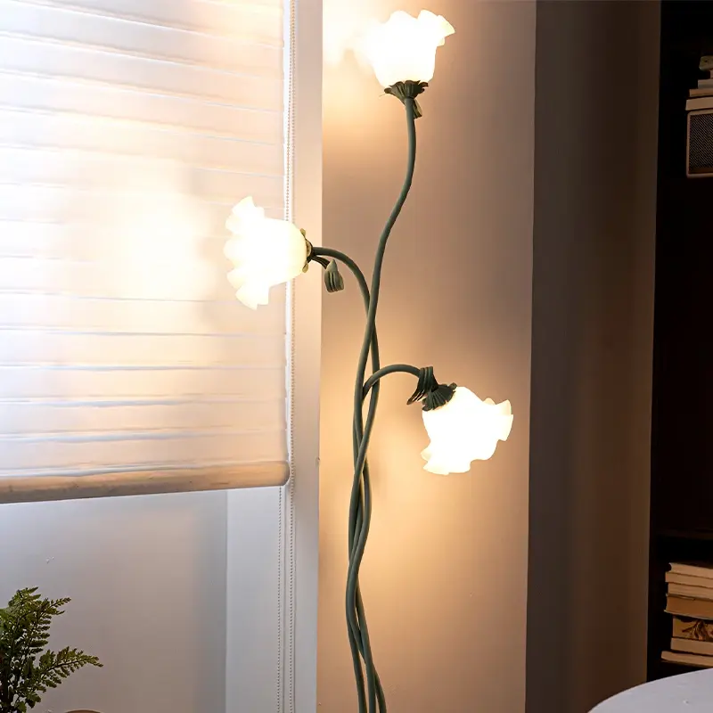 Adjustable Floor Lamp