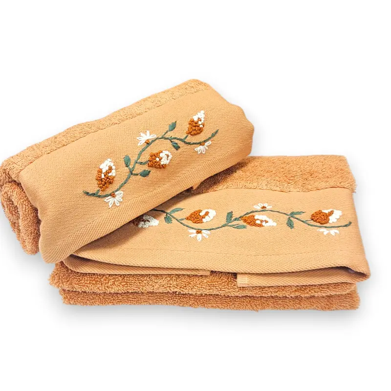 Asciugamani bagno MARION con disegno floreale ricamato, in cotone