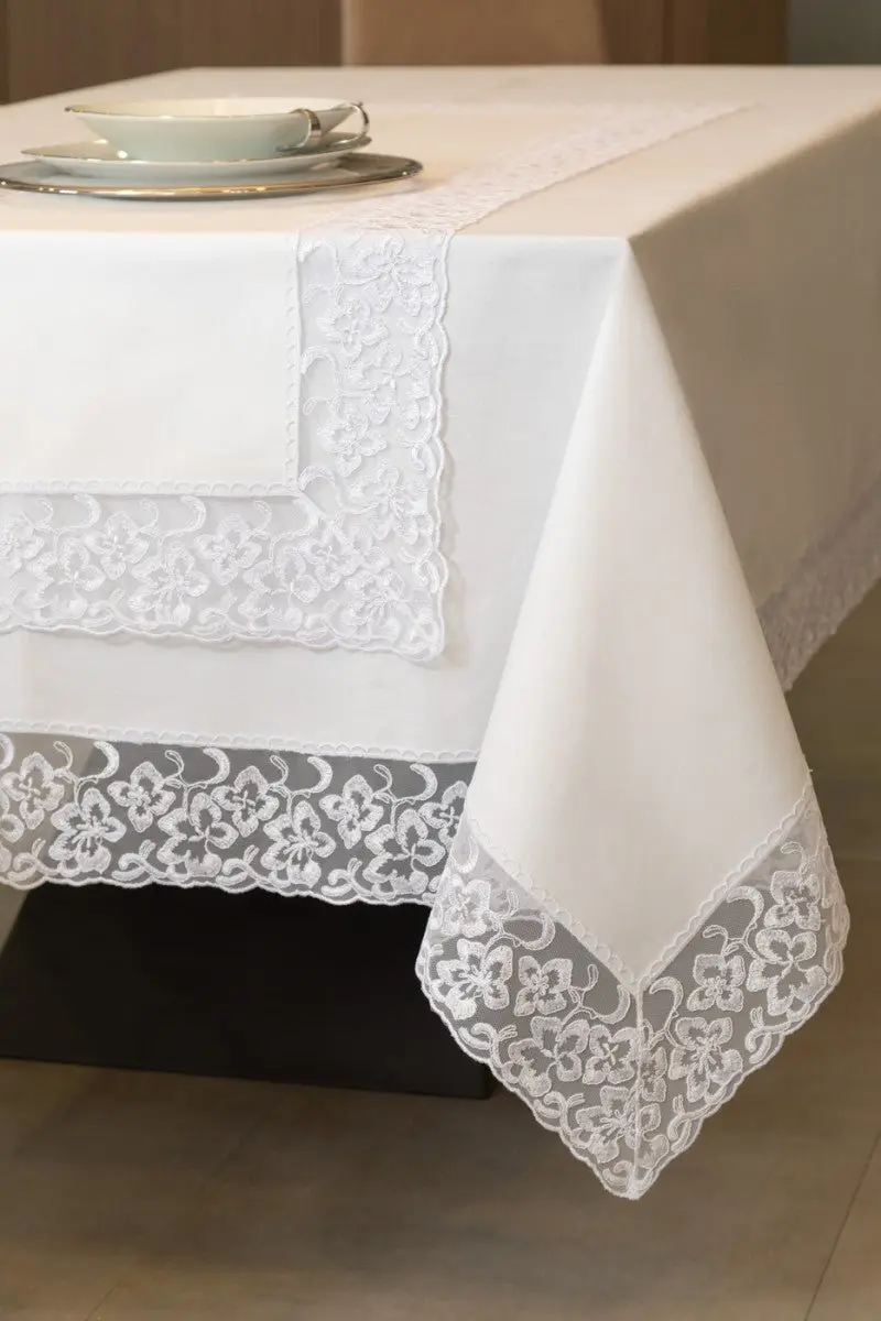 Battaglia Tovaglia 180x280cm + Runner 50x150cm Gloriana
