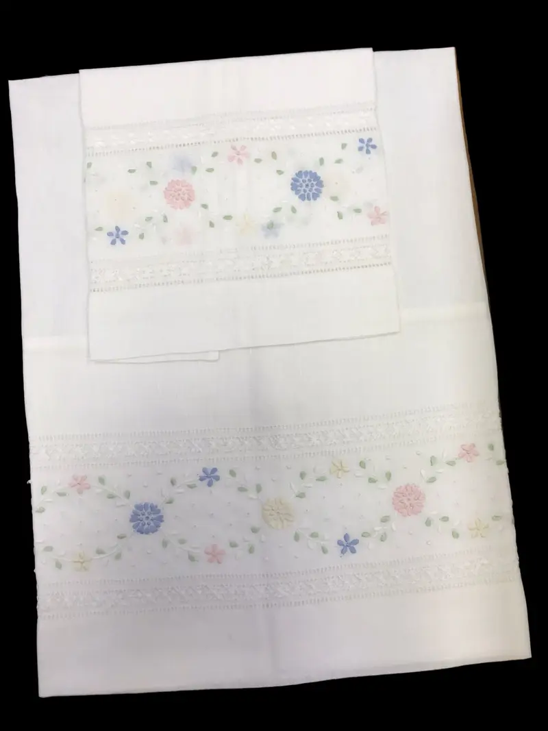 Bellavia Coppia 1+1 Asciugamani Lino Ricamato NB475