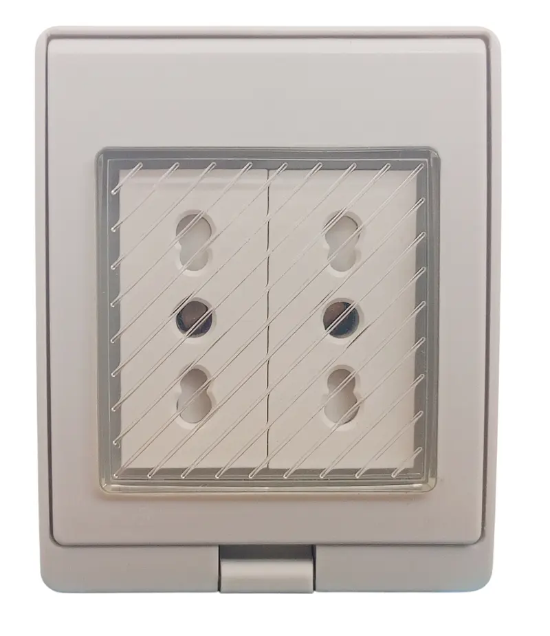 Box stagno da parete IP55 con 2 prese bipasso 10-16A