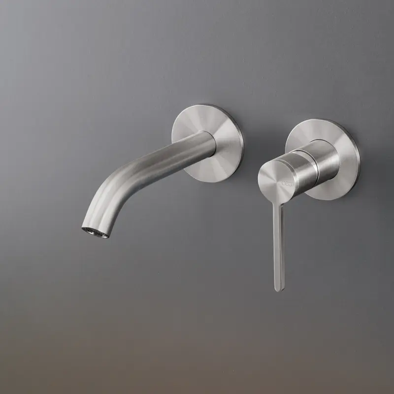 Cea Design Innovo rubinetto lavabo a parete 2 fori bocca 155mm INV25 + UCS09
