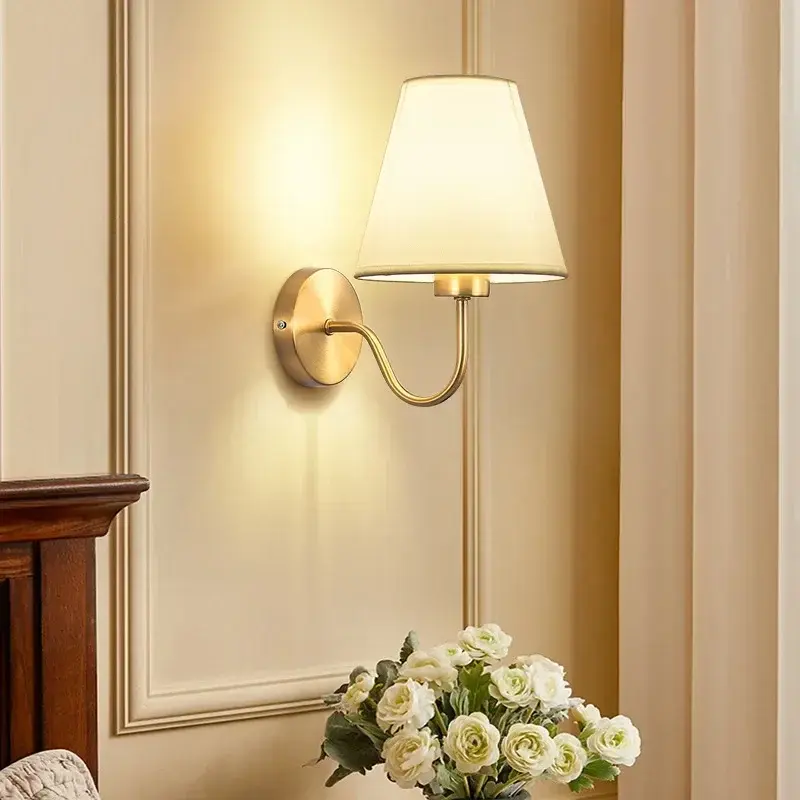 Classic Wall Lamp