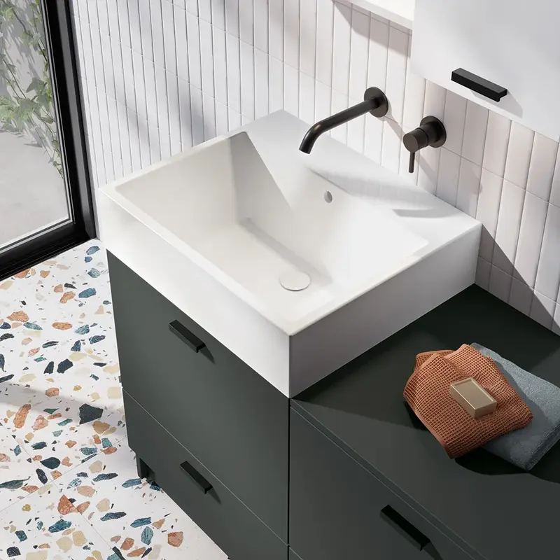 Colavene Volant mobile lavabo 120x50x88cm completo di specchio con mensola