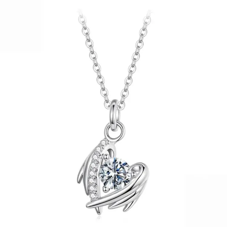 Collana a clavicola con cuore e ala in moissanite, in argento sterling S925., MSN067