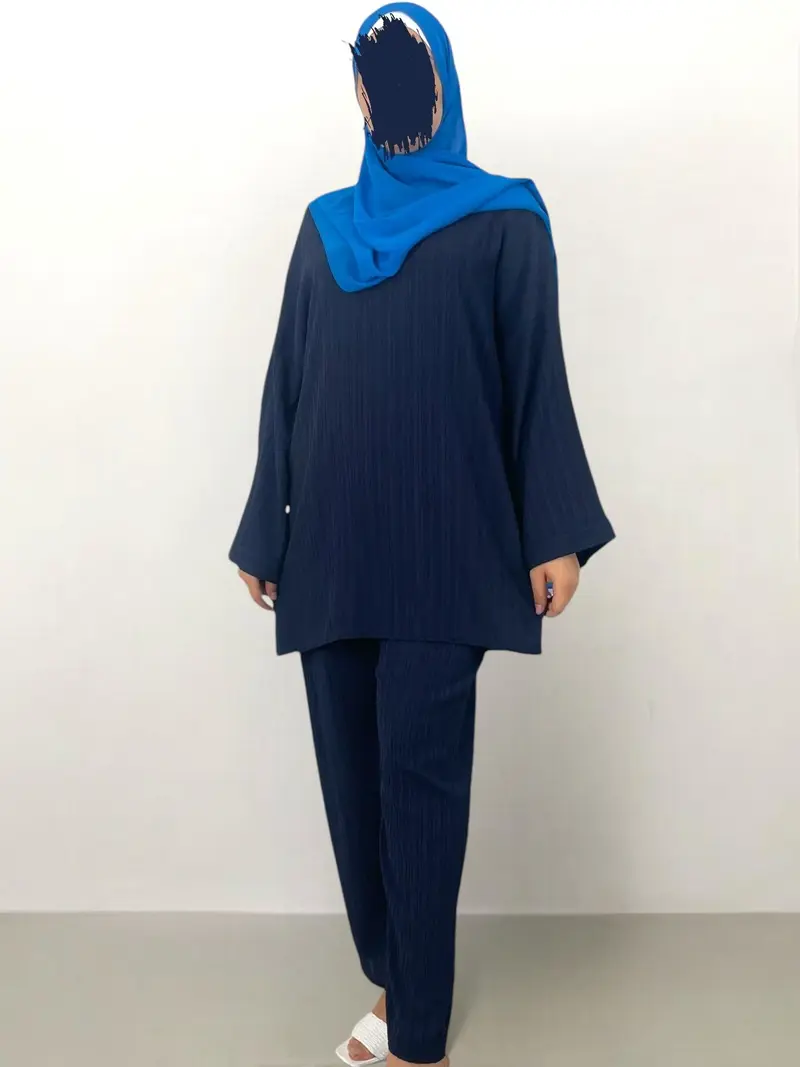 Completo Hajar con pantaloni