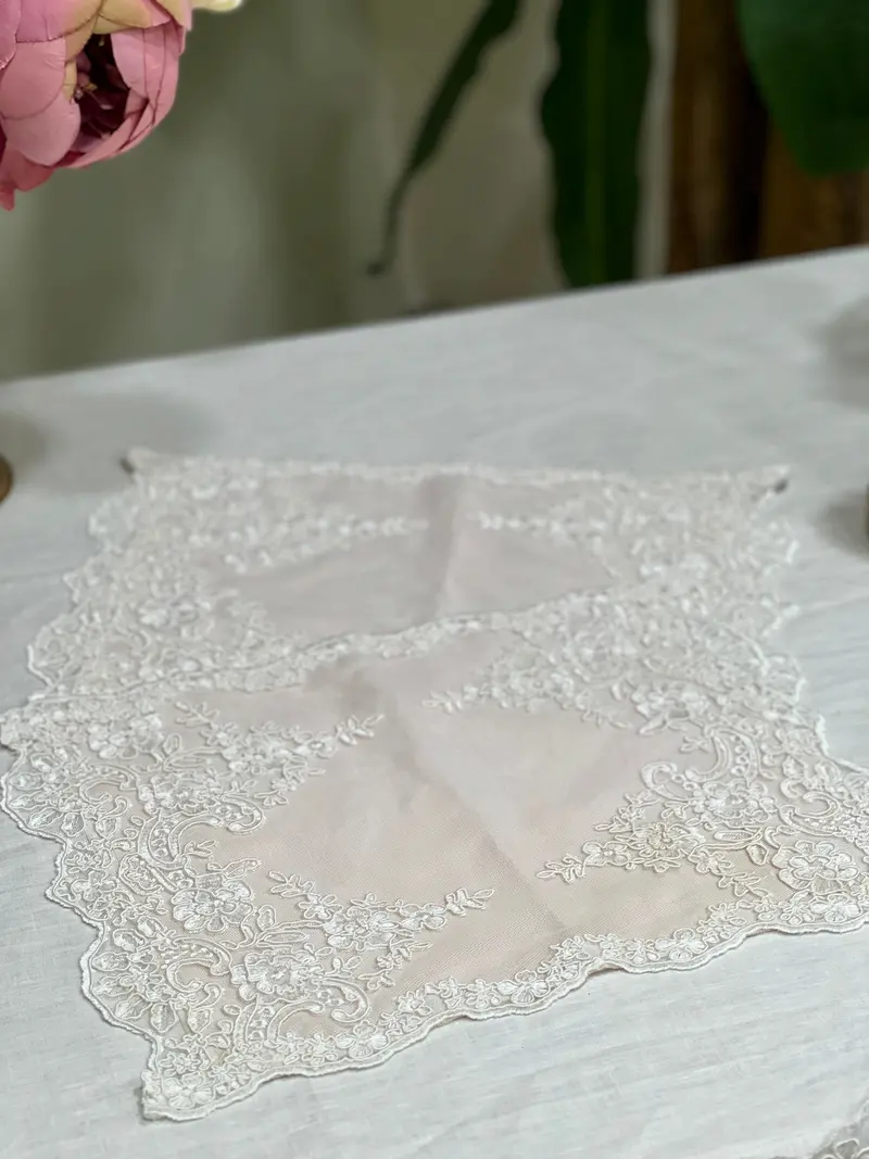 Coppia Centrini Velo Doppiati Marika – Mata Creazioni, 43x35 cm