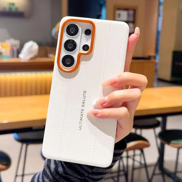 Cornice per obiettivo fotografico in metallo con custodia in pelle vegana per