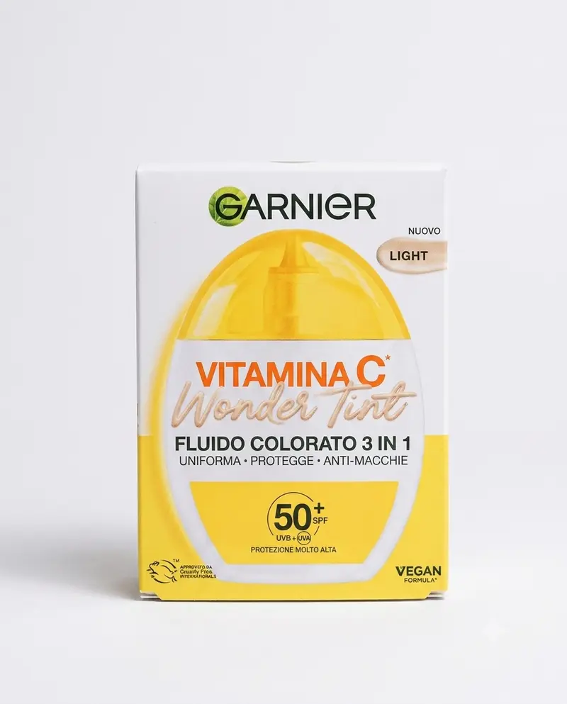 Garnier Vitamina C Wonder Tint Fluido Colorato 3 in 1 SPF50+ Light – Uniformante Viso Anti-Macchie