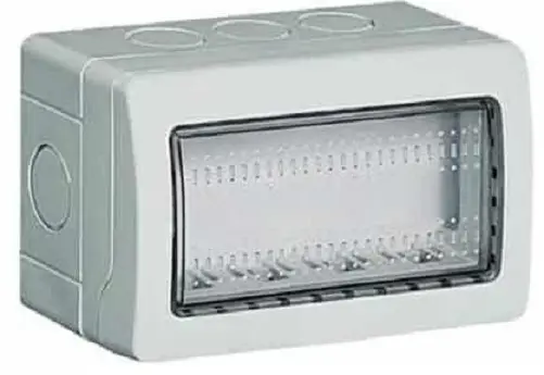 Idrobox IP55 4 moduli bianco compatibile Living International