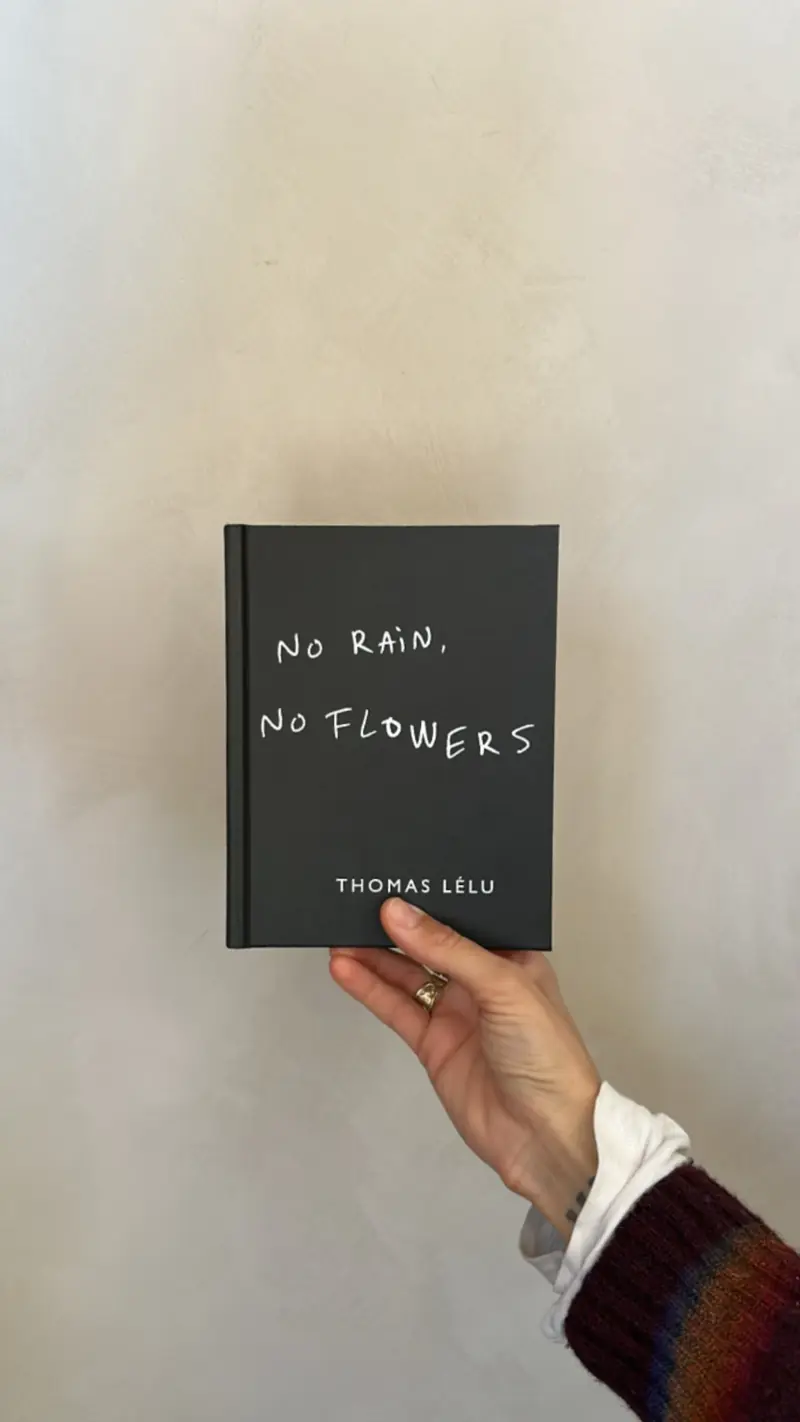 Libro No Rain, No Flowers
