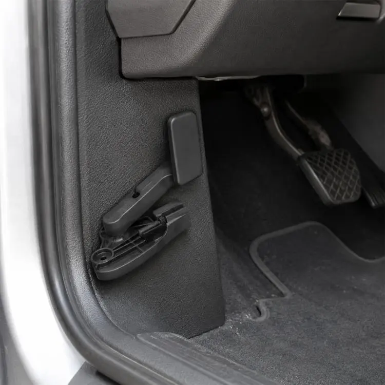 Maniglia di apertura cofano per Audi A4 B6/B7 2001–2008, codice 8E1823533B, 8E1823533B01C, guida a sinistra.