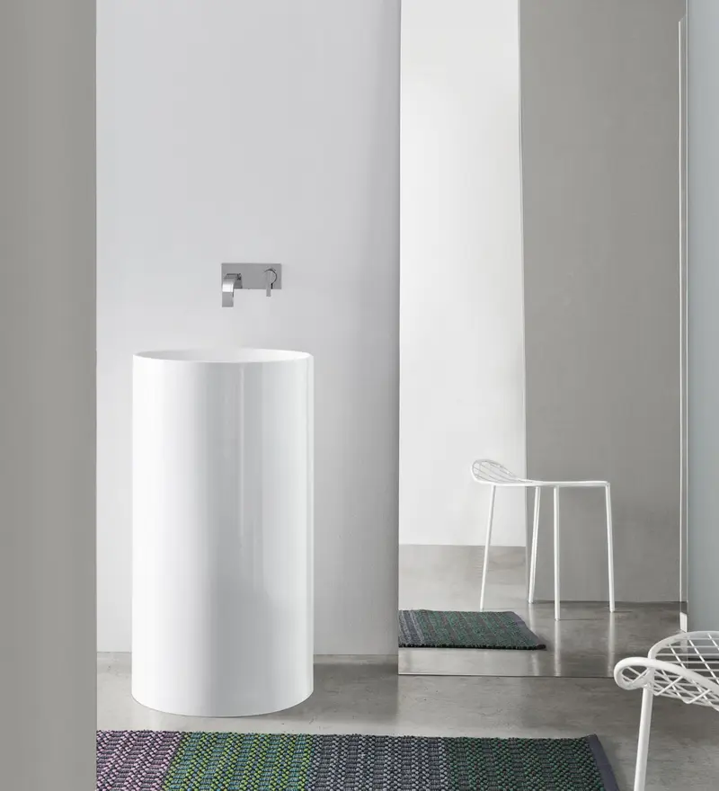 NIC Design Ovvio lavabo freestanding scarico a parete 001455
