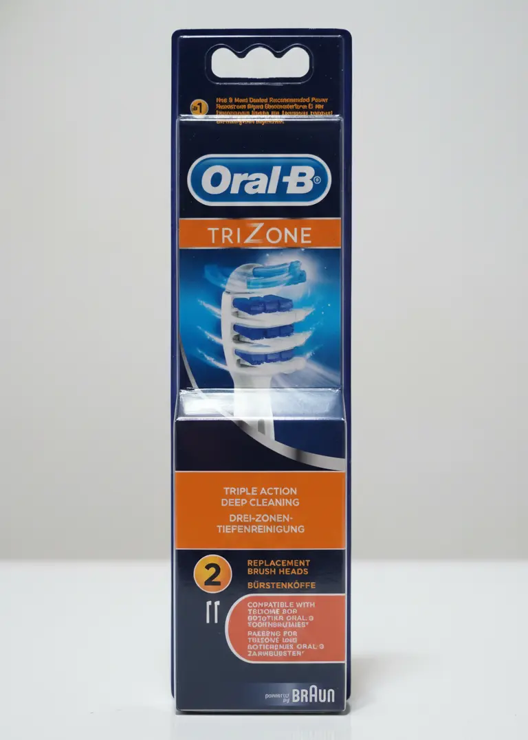 Oral-B TriZone Testine di Ricambio | Tripla Azione Pulizia Profonda | Rimuove Più Placca | Compatibile Oral-B Rotante | Confezione 2 Pezzi