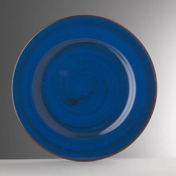 Piatti Saint Tropez in melamina blu di Mario Luca Giusti