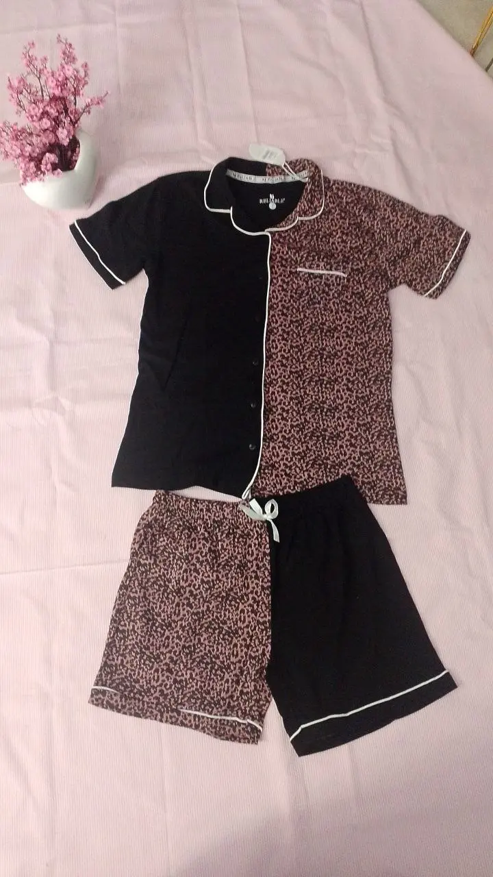 Pigiama Donna Reliable in Cotone Elasticizzato - Aperto Avanti, Mezza Manica e Short - Varianti Bicolore