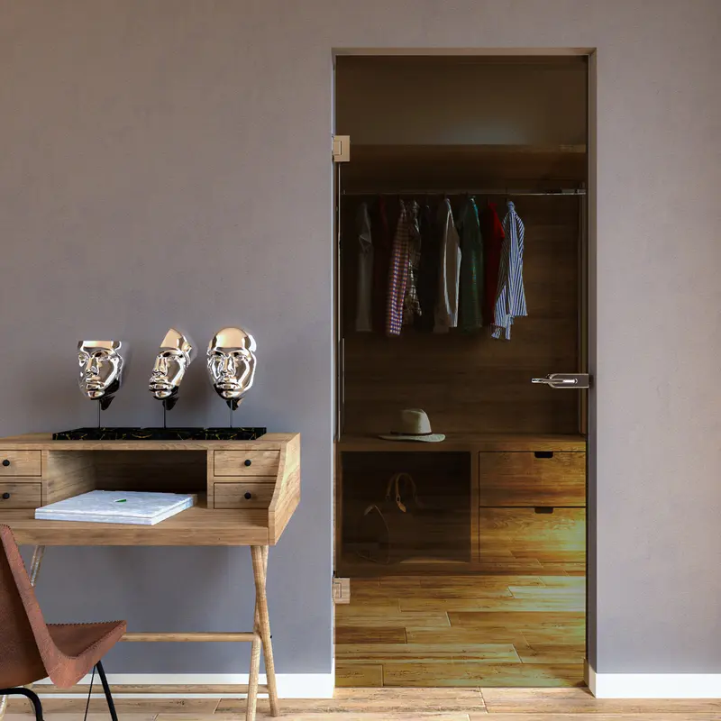Porta Battente in Vetro Bronzo su Muro Presquadrato