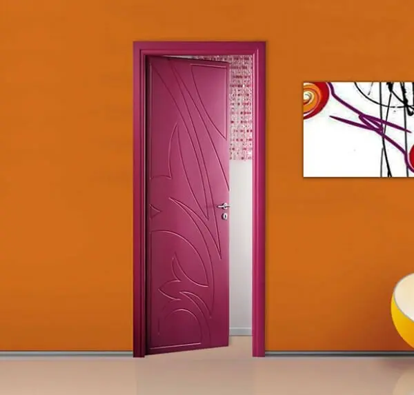 Porta Battente Legno Pantografata con Incisioni Fantasy