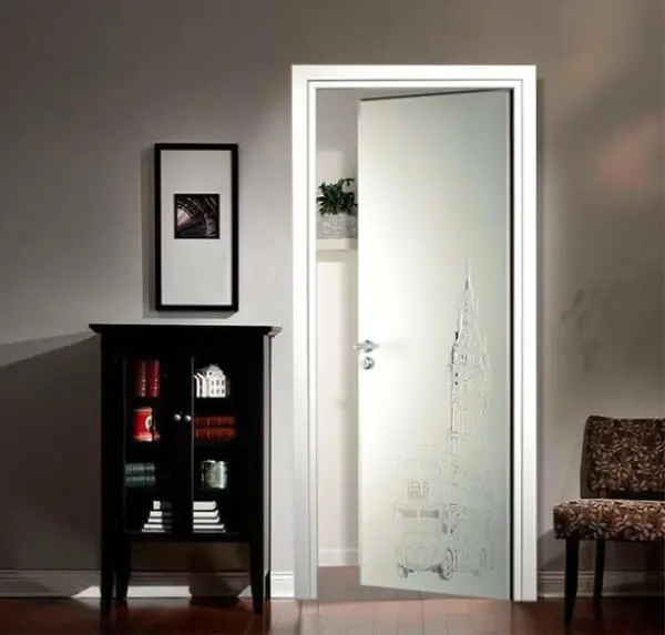 Porta Battente Vetro e Specchio a Disegno