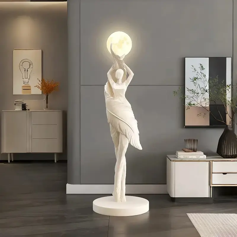 Sculpture Floor Lamp