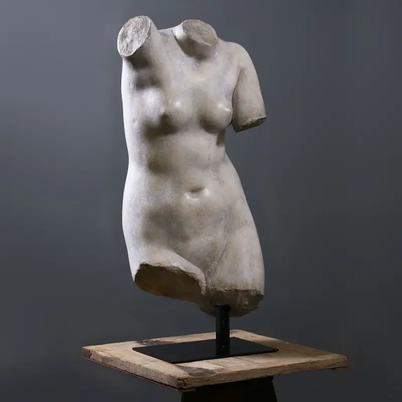 SCULTURA NUDA DI VENERE