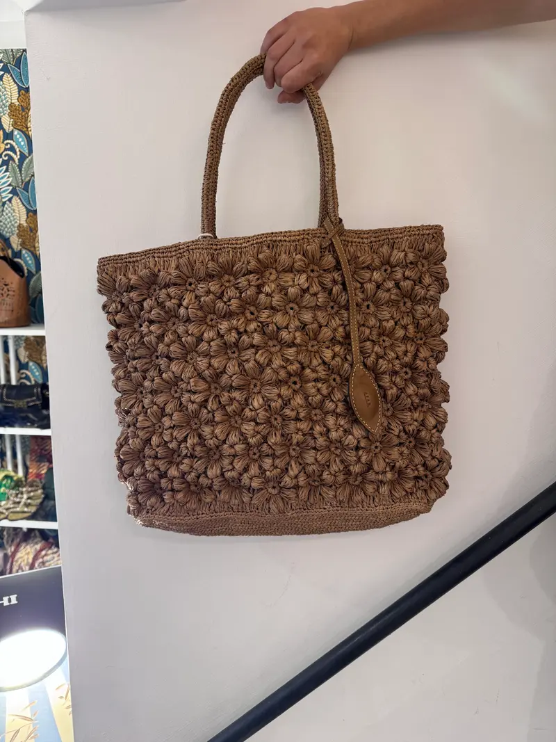 Shopper Afar in rafia naturale con ricamo floreale
