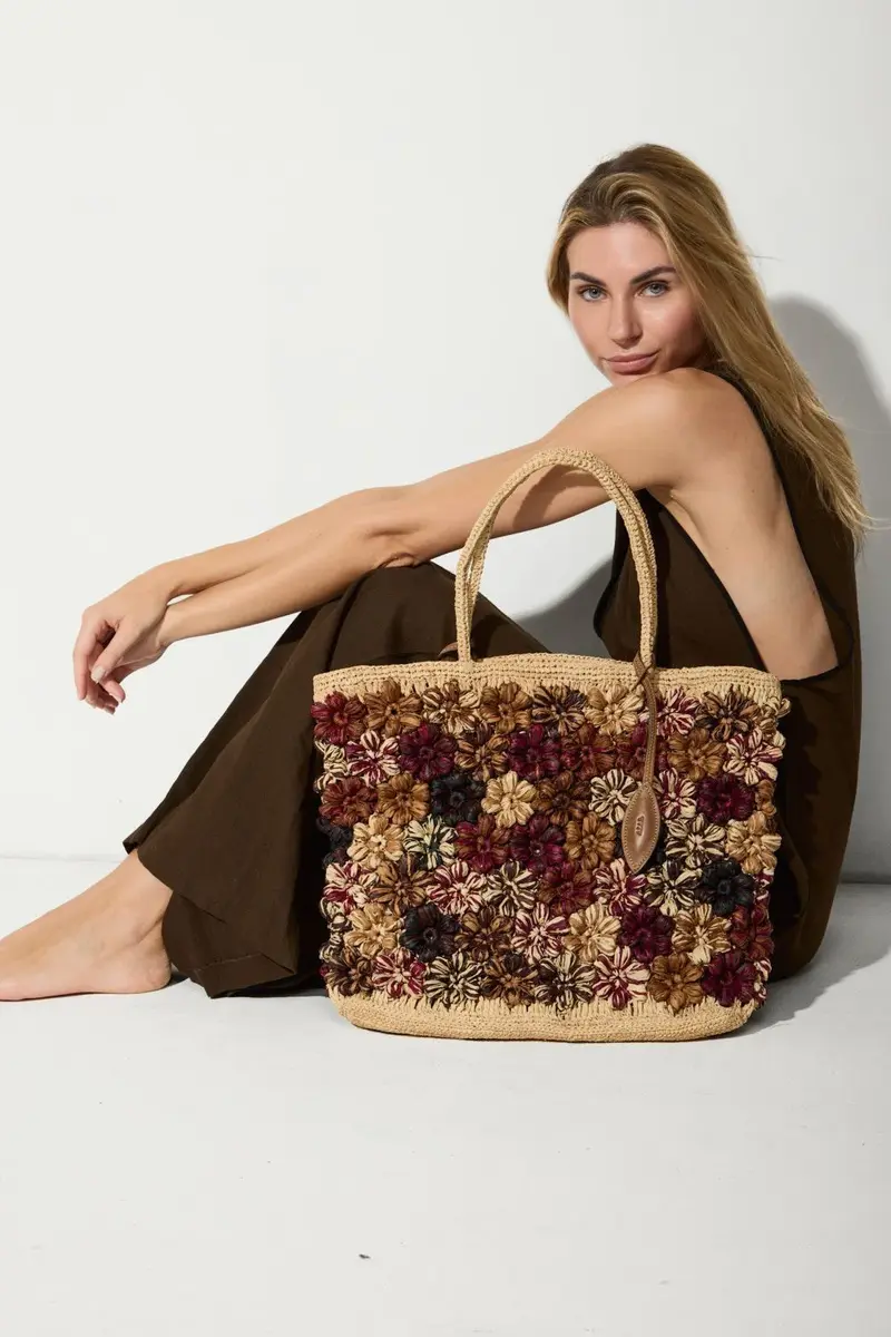 Shopper Afar in rafia naturale con ricamo floreale multicolor