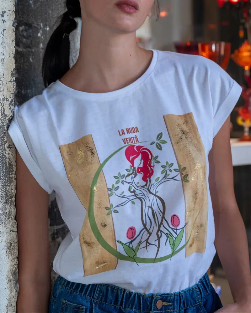 T-shirt La nuda verità