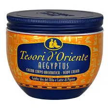 Tesori d'Oriente Crema Corpo Aromatica Aegyptus - 300ml - Con Giglio Blu del Nilo e Latte di Papiro - Texture Ricca e Vellutata - Idratante e Profumata