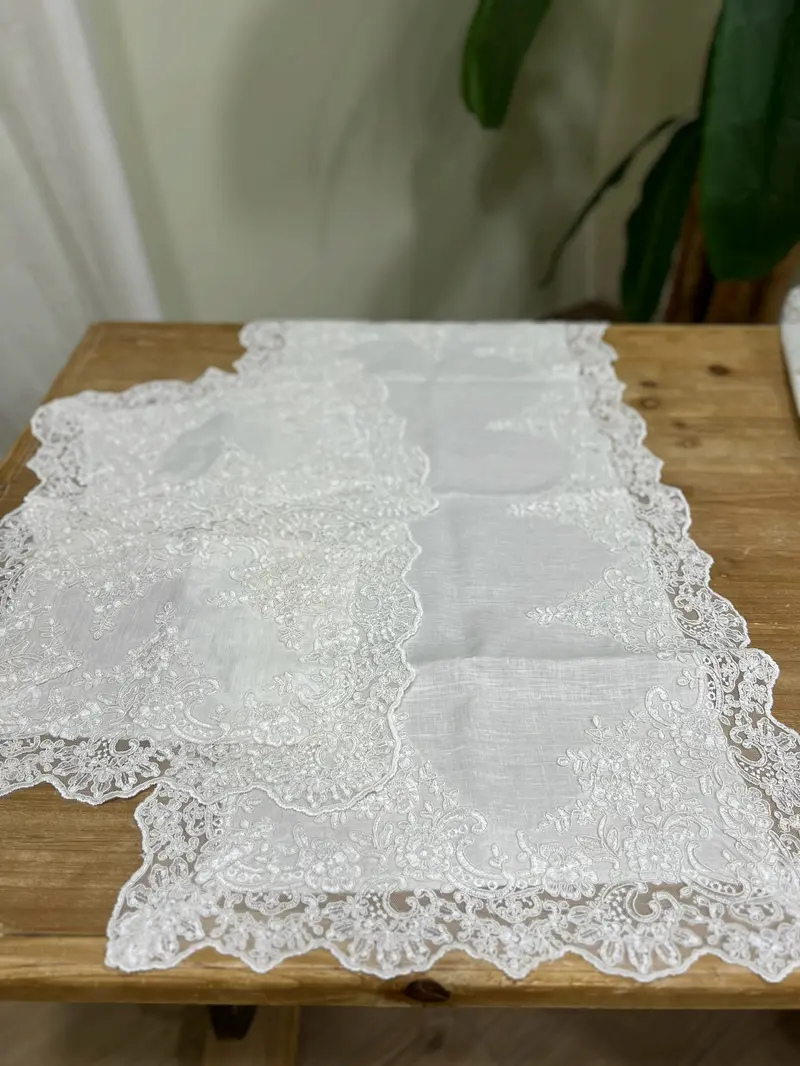 Tris Bordato Modalità Venice in Lino con Pizzo – Mata Creazioni