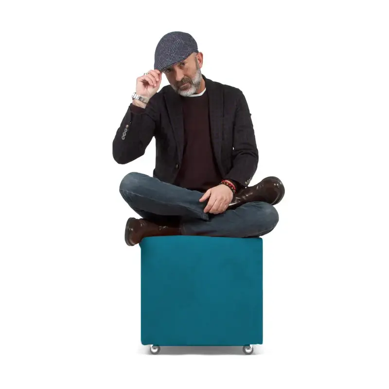 UILLS 35, Pouf Poggiapiedi con Ruote in Microfibra 35x35 h35