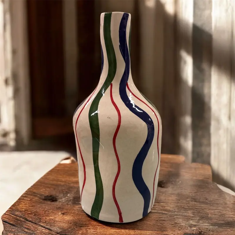 Vasi Onde artigianali in ceramica dipinta a mano – 21 cm