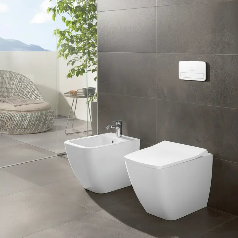 Villeroy Venticello wc a terra senza brida 4613R0RW